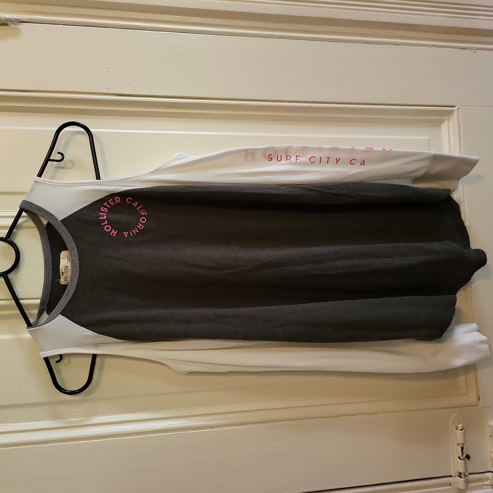 Hollister open shoulder long sleeve women’s shirt